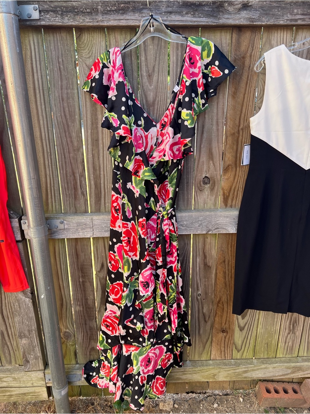 👗Topshop Black Maxi wrap Dress with Pink & Red Rose Print